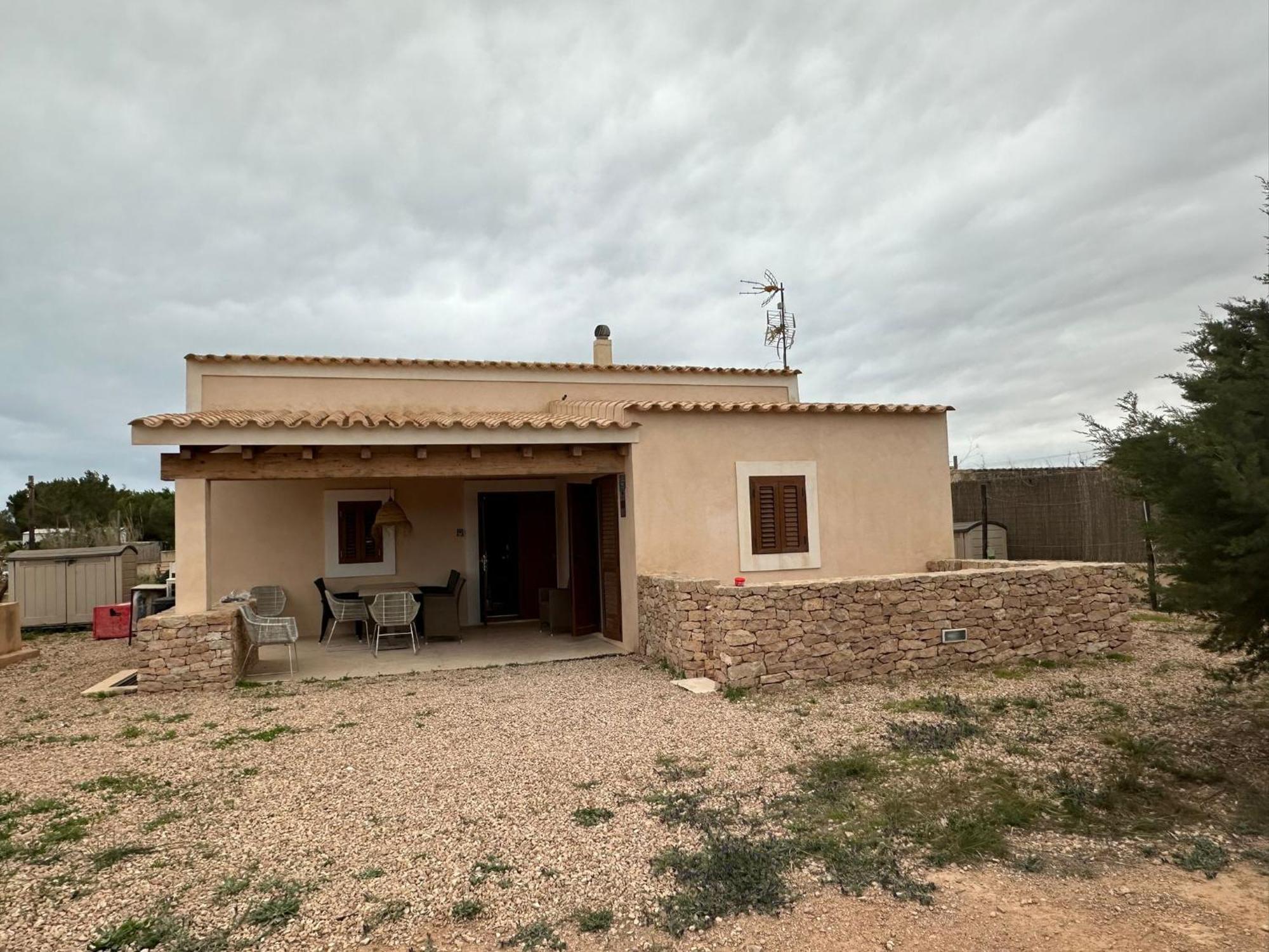 Casa Bella Villa Playa Migjorn Bagian luar foto